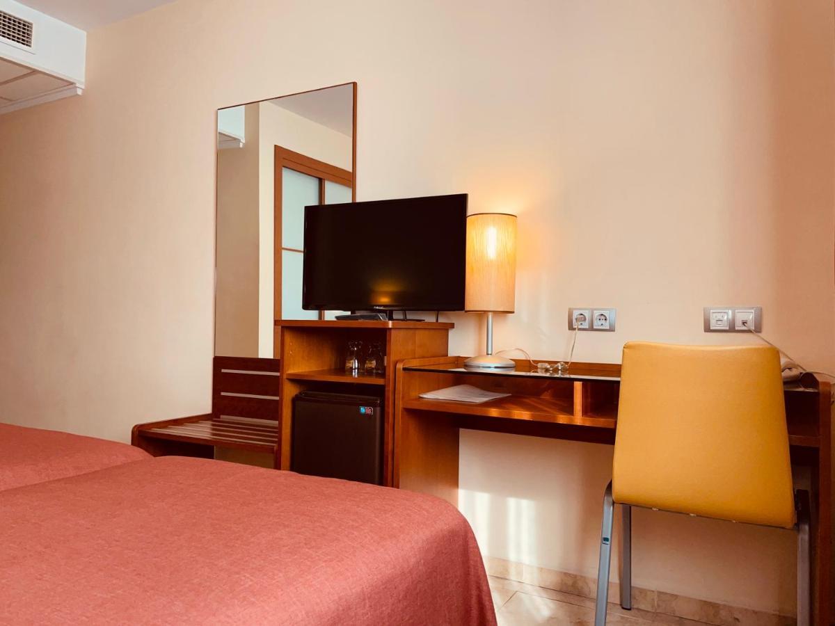 Hotel Torrijos Cheste Zewnętrze zdjęcie