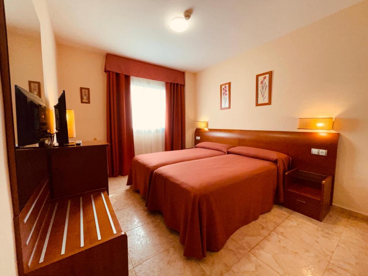 Hotel Torrijos Cheste Zewnętrze zdjęcie
