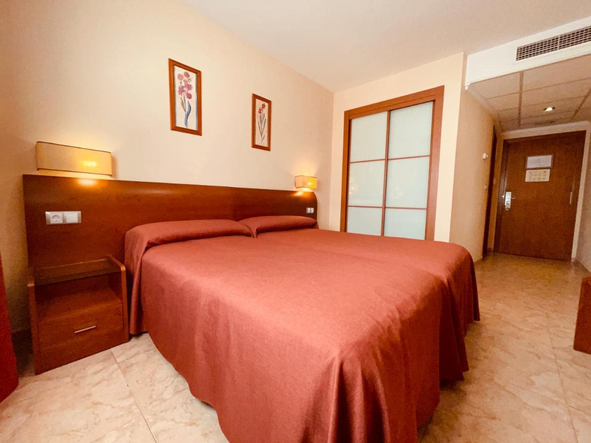 Hotel Torrijos Cheste Zewnętrze zdjęcie