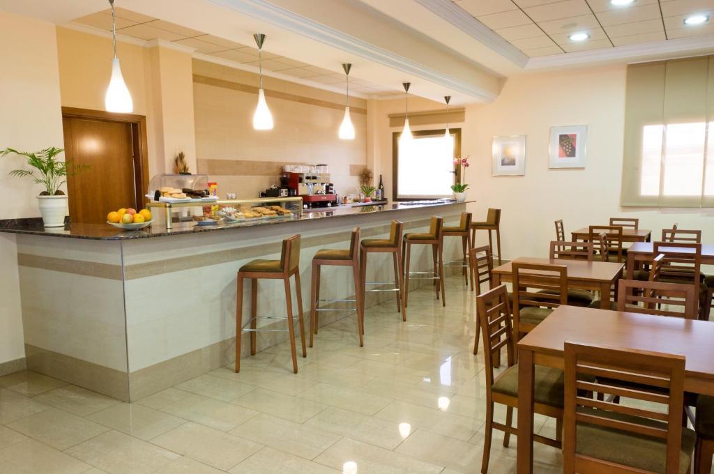 Hotel Torrijos Cheste Zewnętrze zdjęcie