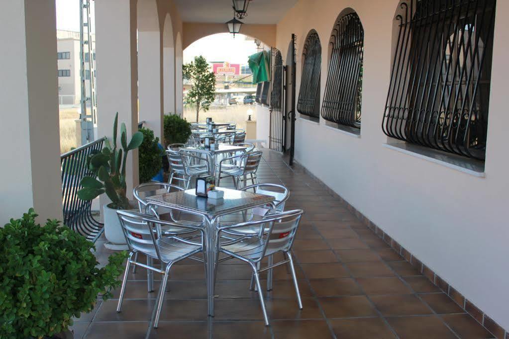 Hotel Torrijos Cheste Zewnętrze zdjęcie
