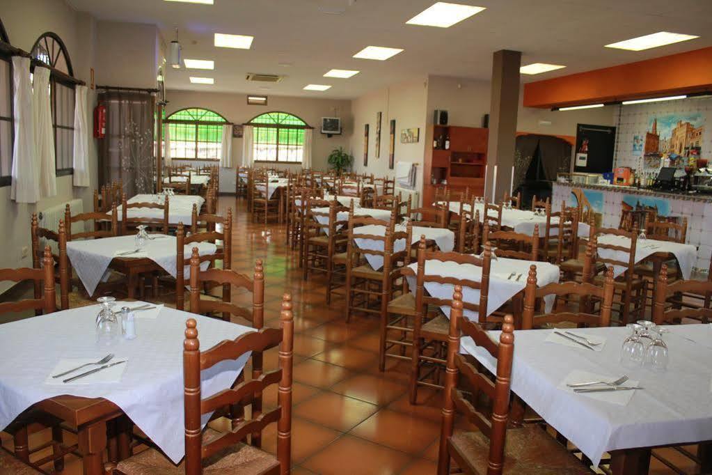 Hotel Torrijos Cheste Zewnętrze zdjęcie
